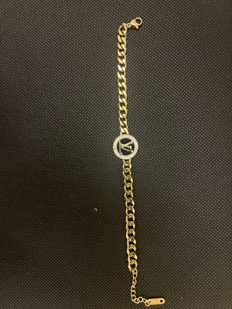 Louis Vuitton By Night Logo LV Cercle Chaîne Bracelet plaqué OR