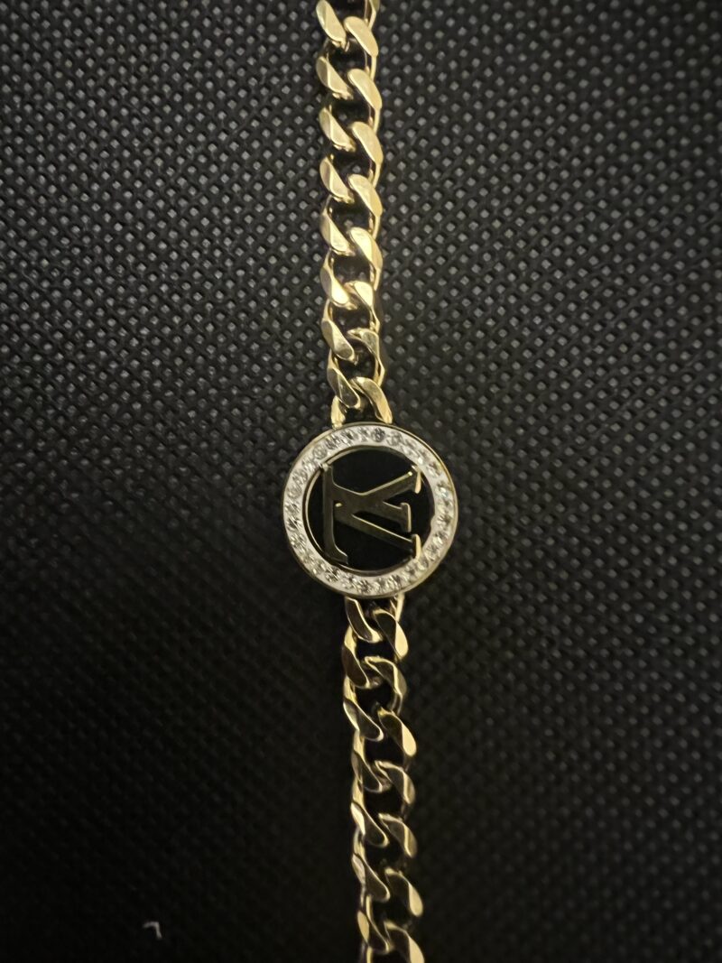 Louis Vuitton By Night Logo LV Cercle Chaîne Bracelet plaqué OR