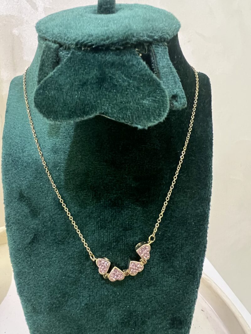 Collier Plaqué Or avec Pendentif 4 Cœurs en Forme Circulaire et Ouvrable – Élégance et Symbolisme